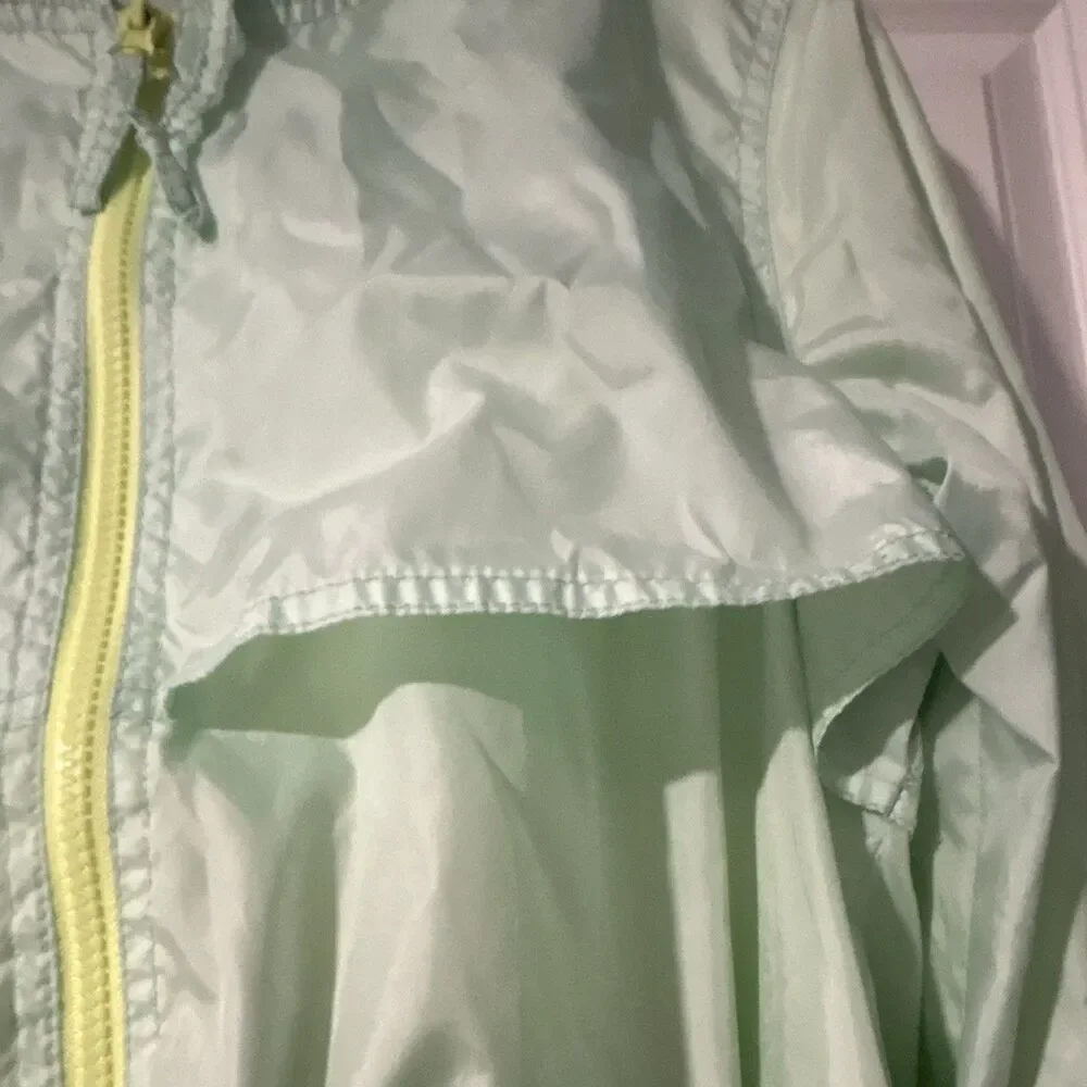 Mossimo Girl’s Green Hooded Windbreaker Jacket Full Zip - Size M